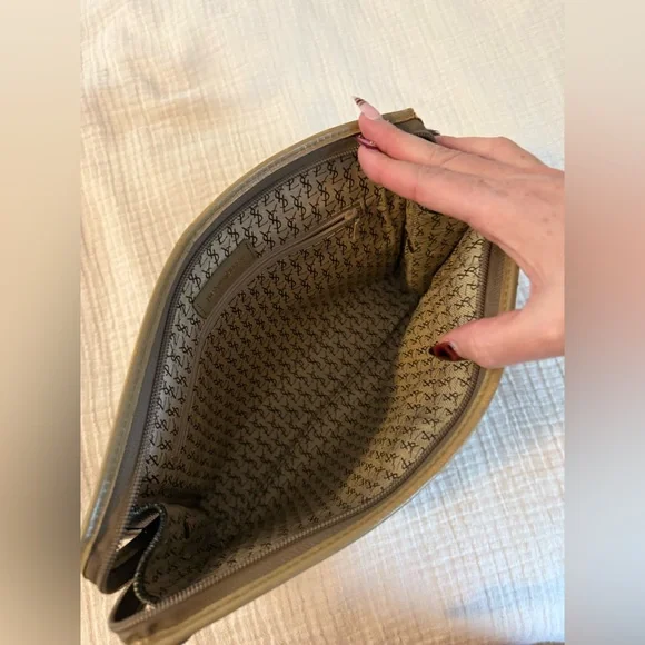 YSL clutch - Picture 15 of 17